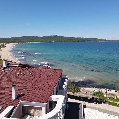 Ashram Hotel Primorsko Exteriér fotografie